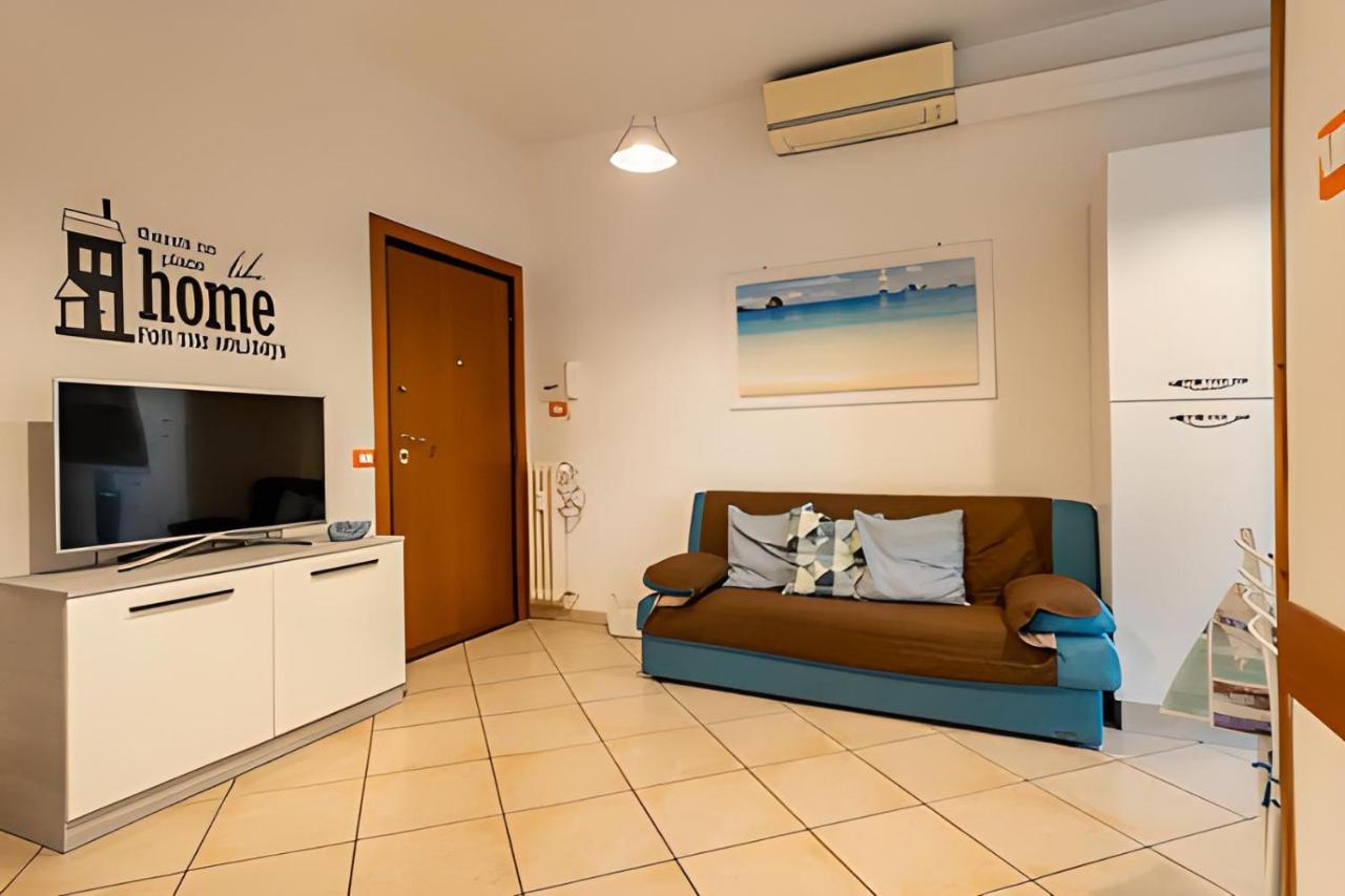 Appartement La Casa Del Mare à Ostie Extérieur photo